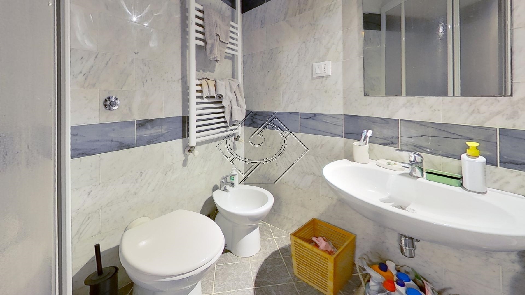 13-Via-della-Villa-Bathroom