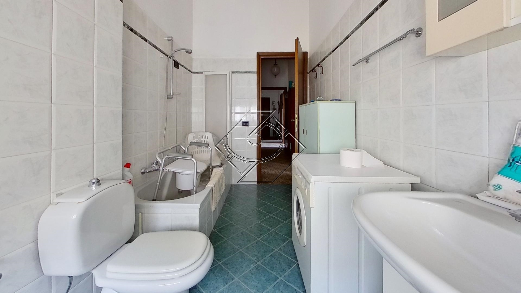 Via-Valdinievole-Bathroom
