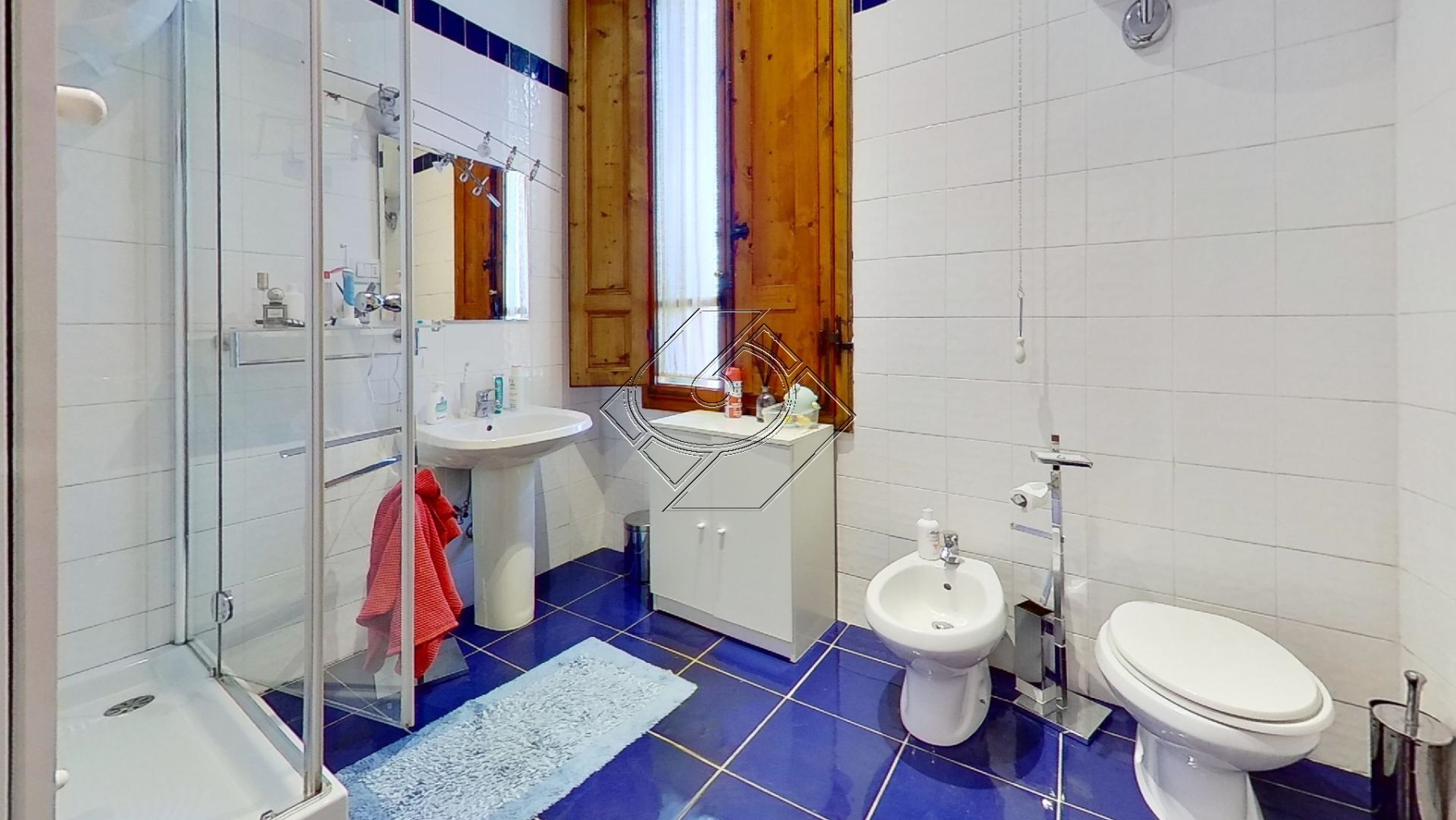 275-Via-Pisana-Bathroom