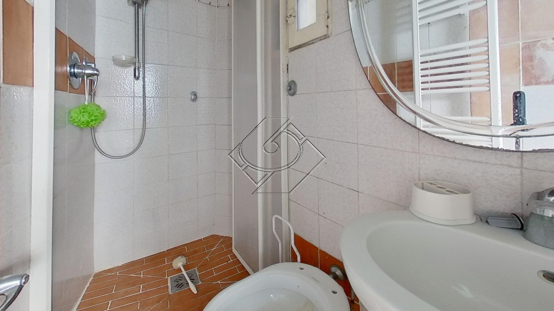 18-Via-della-Pescaia-Bathroom