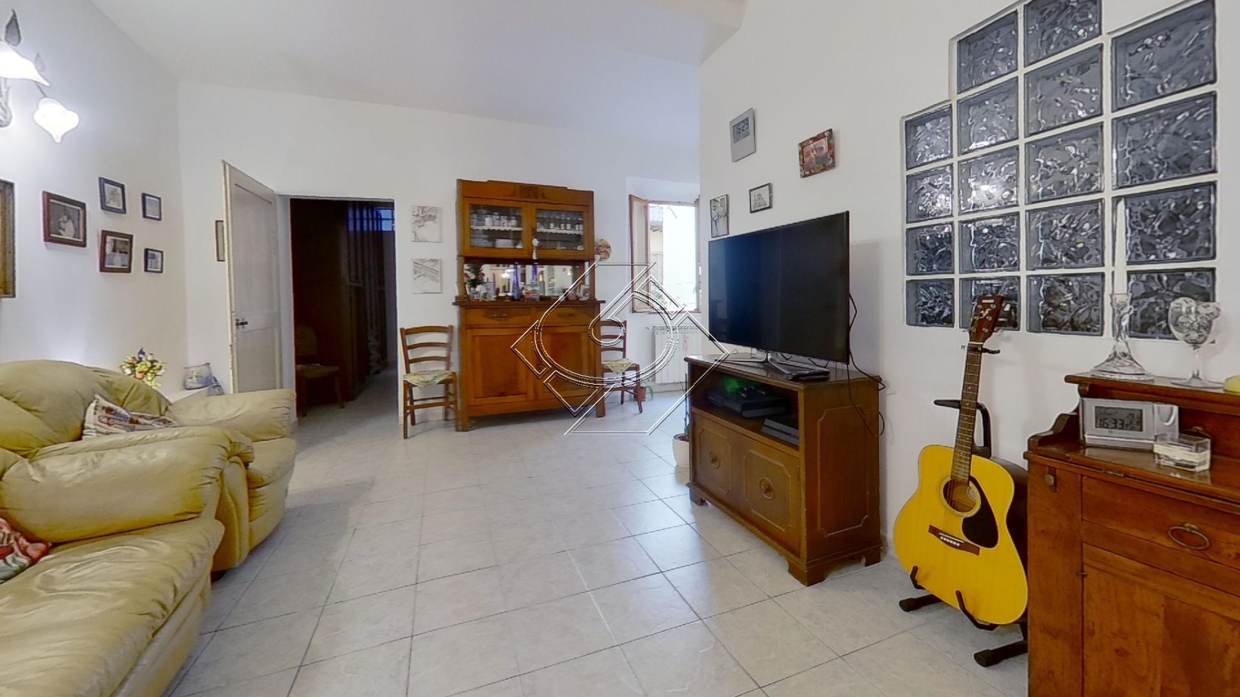 V4024-Borgo-San-Frediano-Living-Room