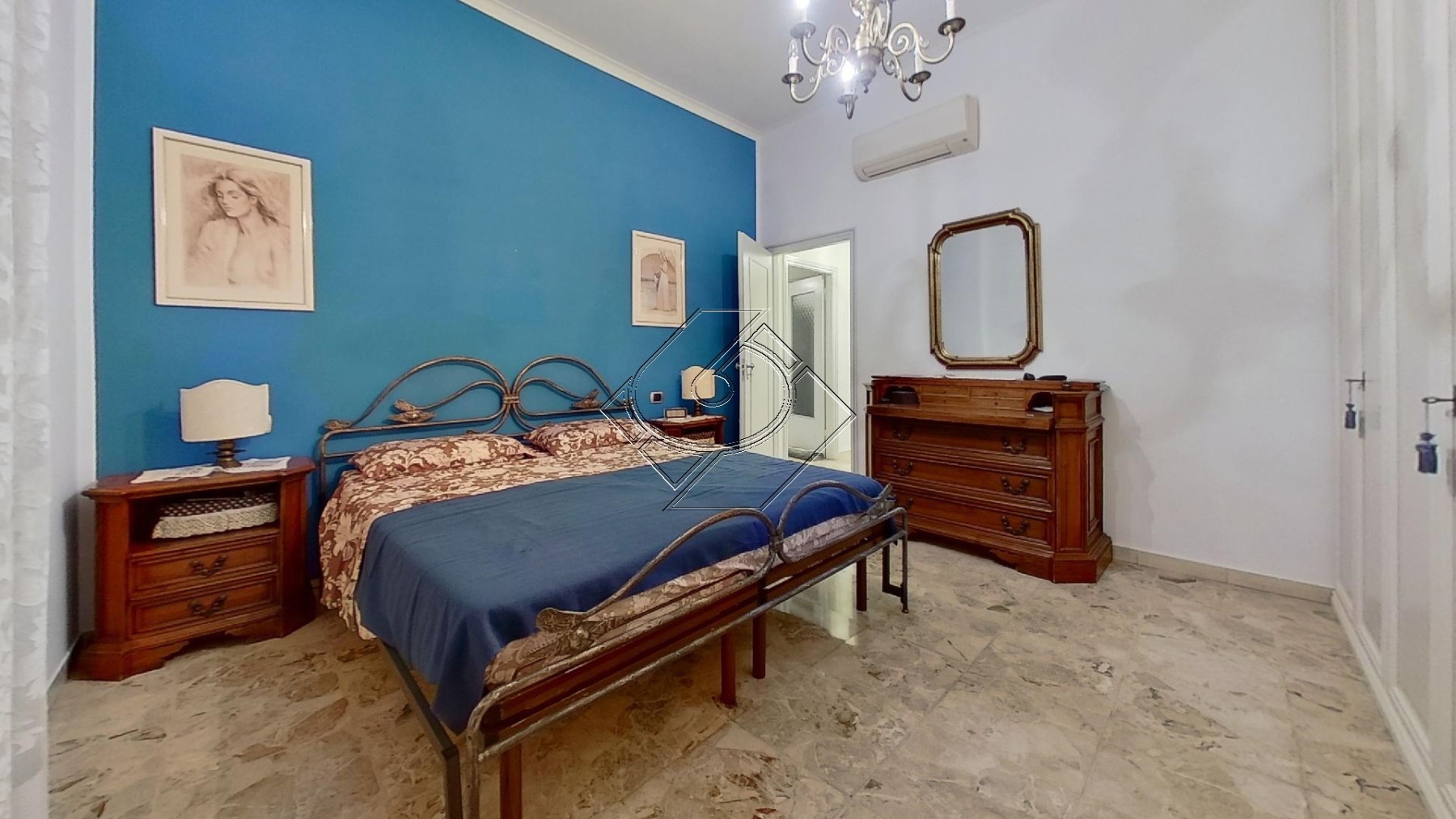 3-Via-Pacino-di-Buonaguida-Bedroom1