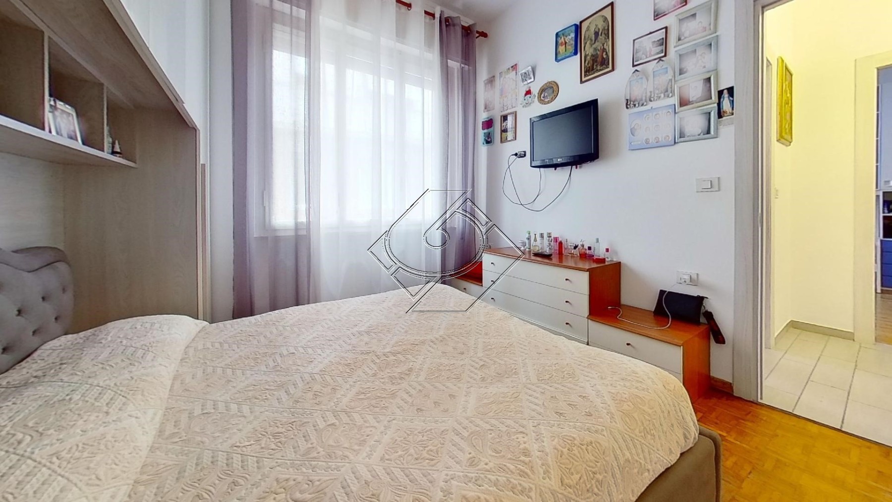 10-Via-Neri-di-Bicci-Bedroom2