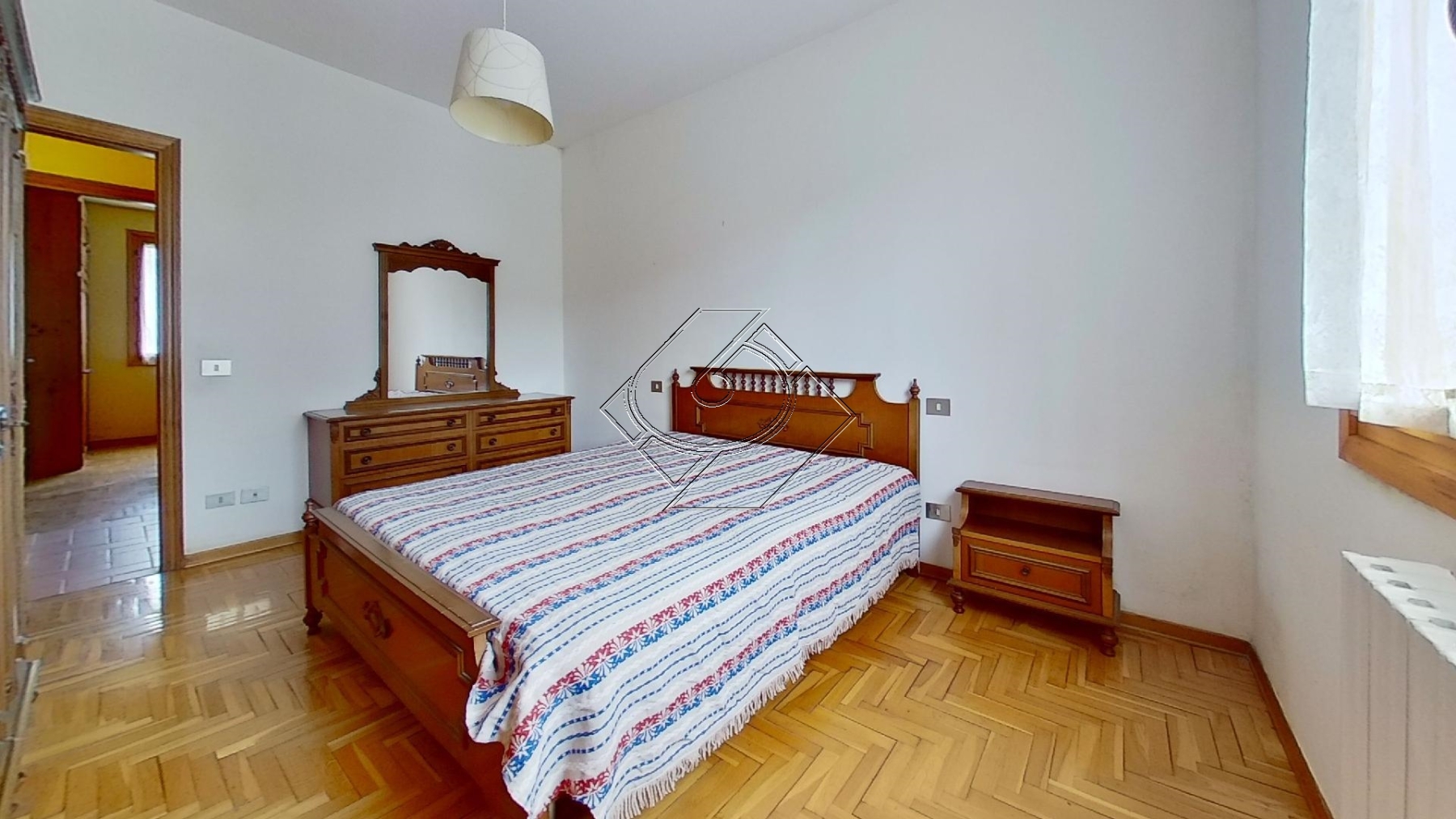 196200-Via-di-Mimmole-Bedroom2