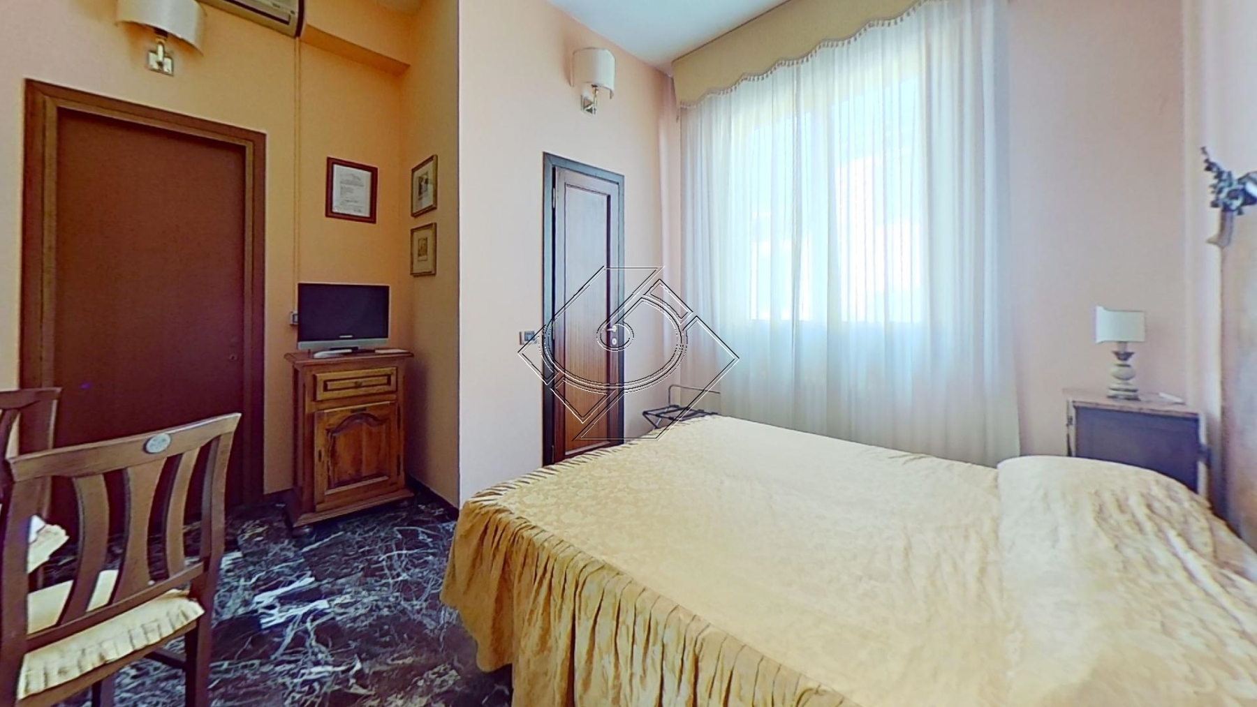 Via-Cantagalli-Bedroom4