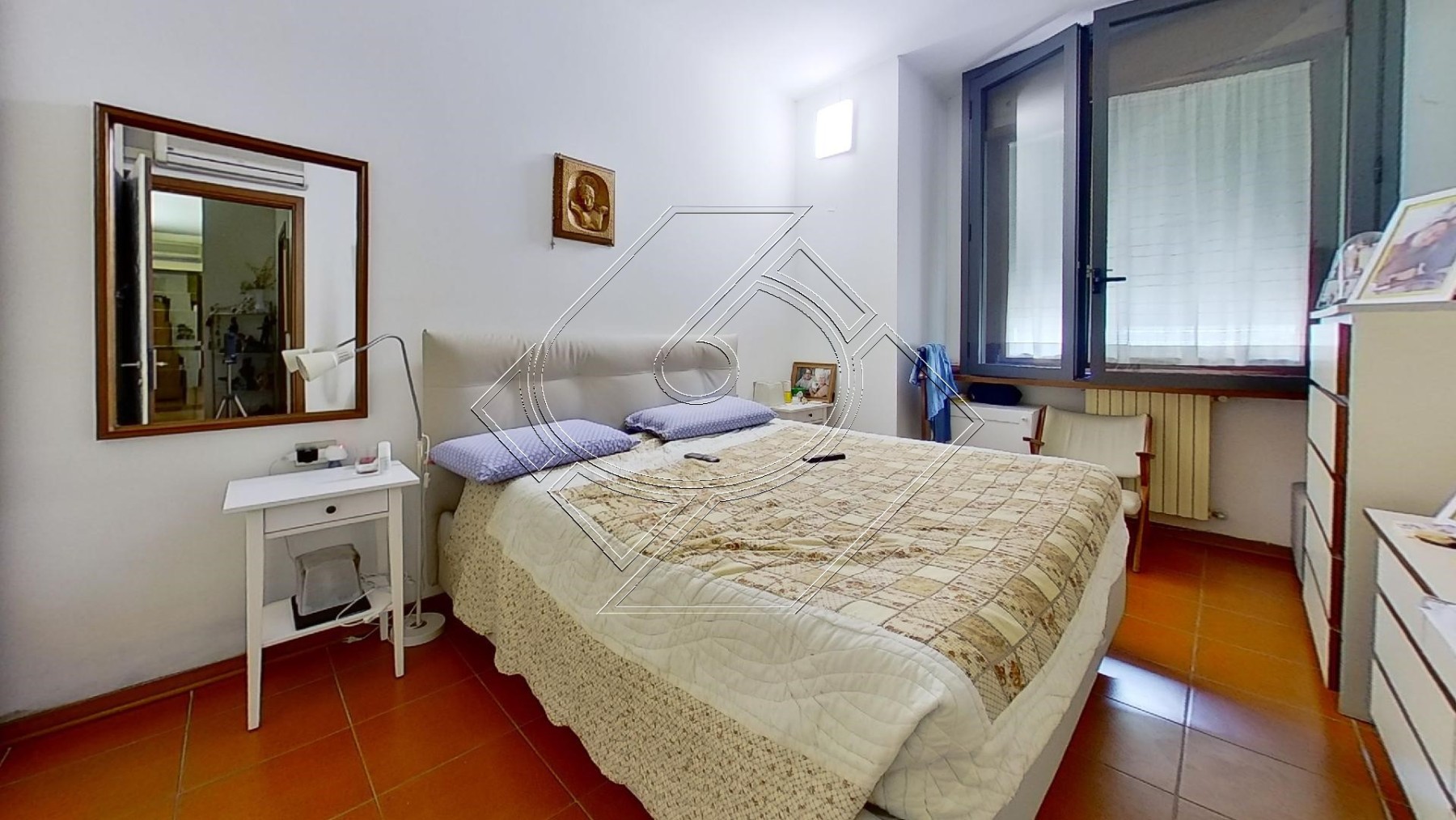 10-Via-Luca-Signorelli-Bedroom2