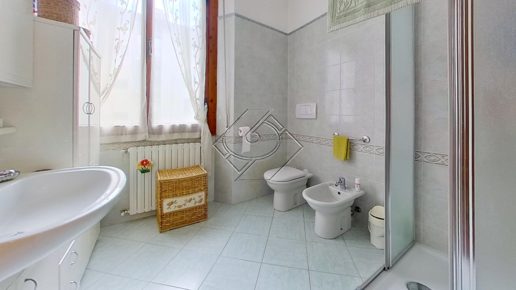 Via-Morlacchi-Bathroom