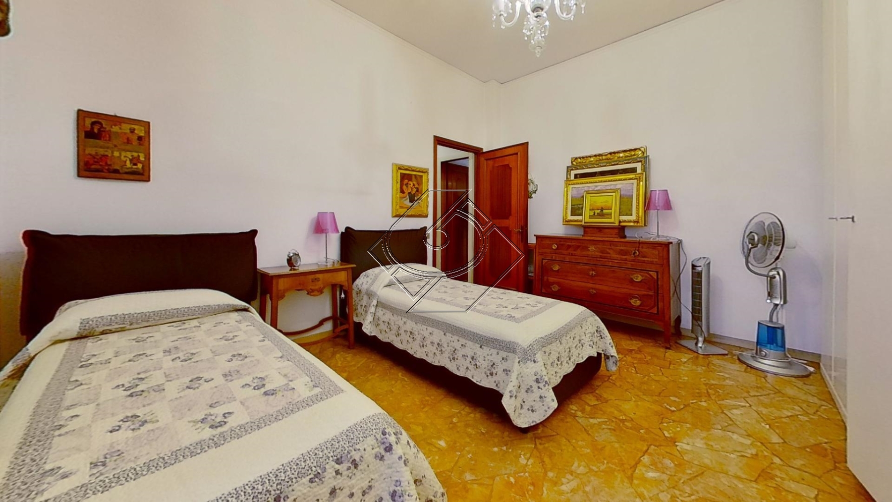 32-Via-Morandi-Bedroom
